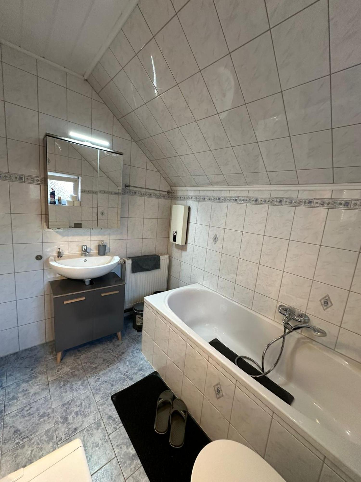 Idyllisches Zechenhaus, Auch Geeignet Als Monteurenwohnung Apartment Essen